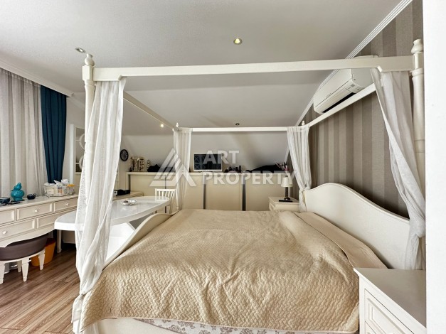 Роскошный дуплекс 4+1 в Тосмуре, 220 кв.м. - Ракурс 12