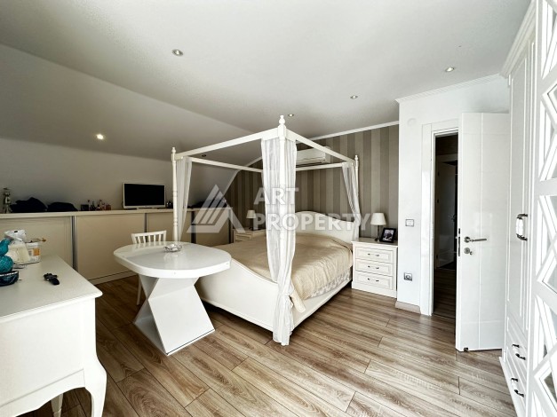 Роскошный дуплекс 4+1 в Тосмуре, 220 кв.м. - Ракурс 13