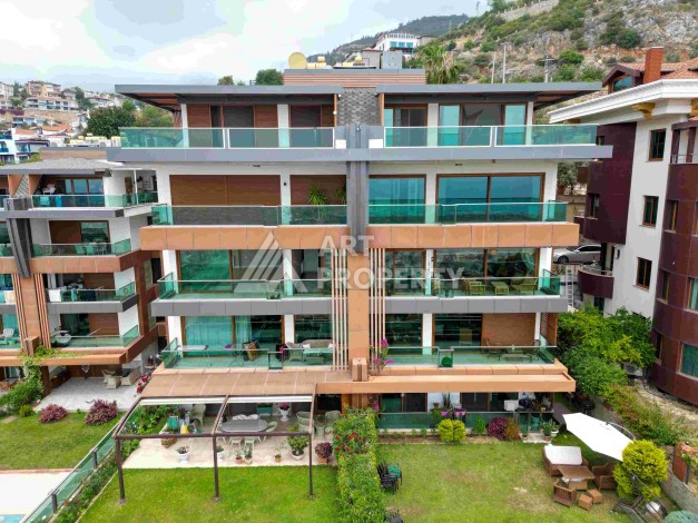 Квартира 3+1 с панорамой на море и крепость, 145 кв.м. Хасбахче, Алания - Ракурс 4