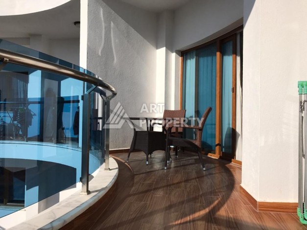 Квартира 1+1 с видом на море в элитной резиденции, 75 кв.м. Махмутлар, Алания - Ракурс 13