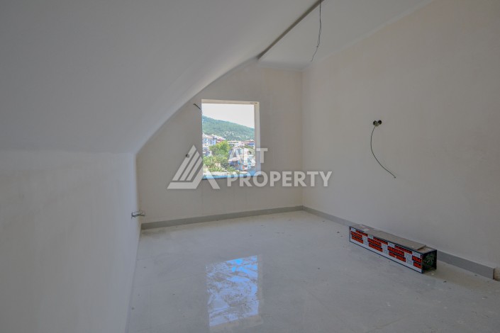 Дуплекс 3+1 с видом на море и крепость, 160 кв.м. Буюкхасбахче, Алания. - Ракурс 8