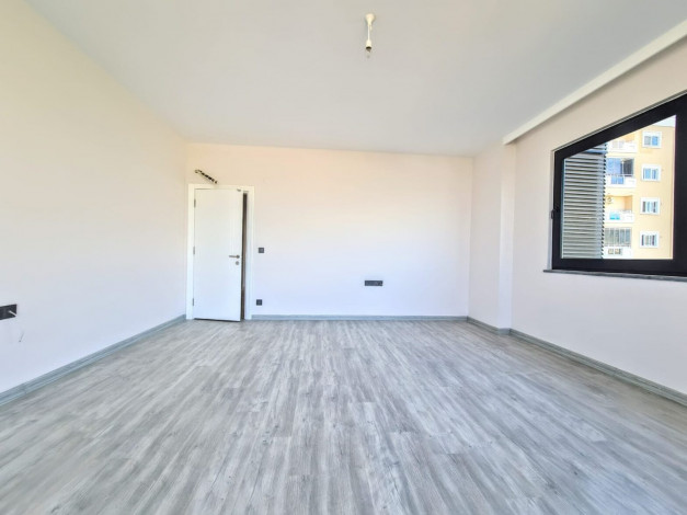 Трехкомнатная квартира с красивым видом на море и горы в Махмутлар, 180 м2 - Ракурс 10