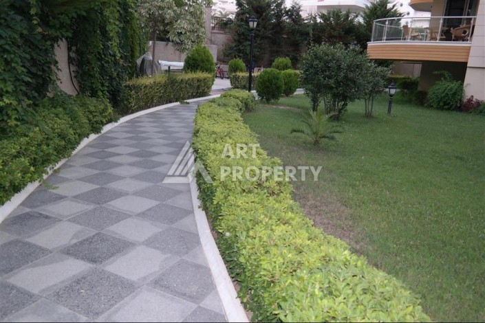 Квартира 2+1 с видом на море и горы, 110 кв.м. Махмутлар, Алания - Ракурс 5