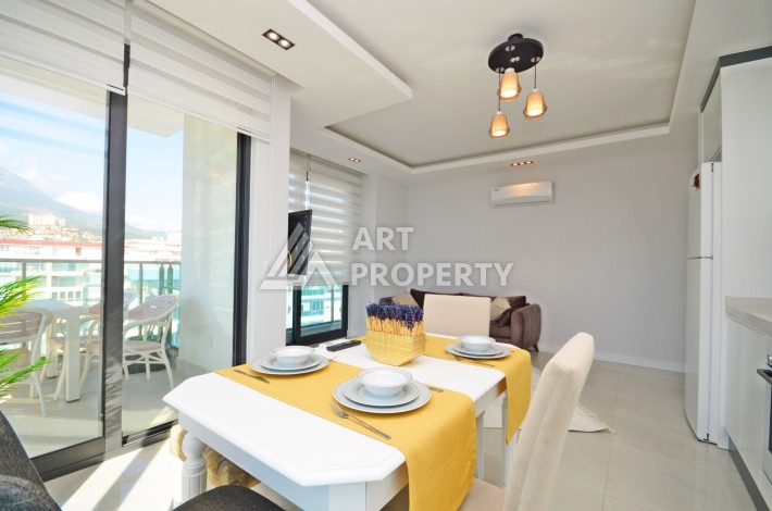 Квартира 2+1 с видом на море в Махмутларе, 80 кв.м. - Ракурс 2