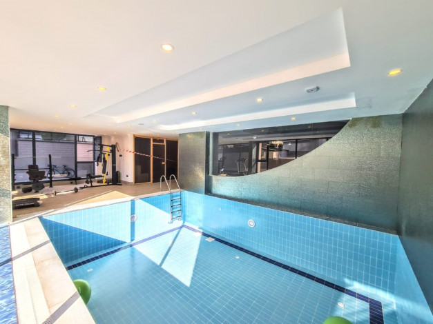 Трехкомнатная квартира с красивым видом на море и горы в Махмутлар, 180 м2 - Ракурс 22