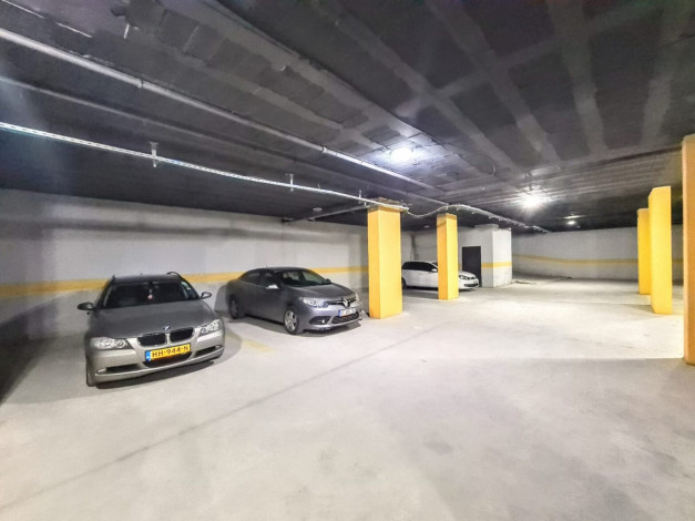 Четырехкомнатная квартира с красивым видом на море и горы в Махмутлар, 180 м2 - Ракурс 7