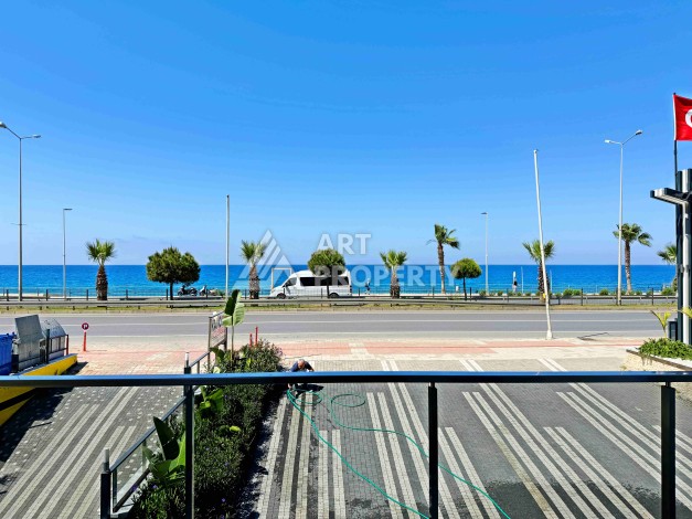 Квартира 2+1 на первой береговой линии, 80 кв.м. Махмутлар, Алания. - Ракурс 2