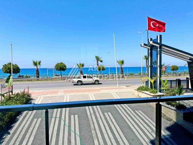 Квартира 2+1 на первой береговой линии, 80 кв.м. Махмутлар, Алания. - Ракурс 3