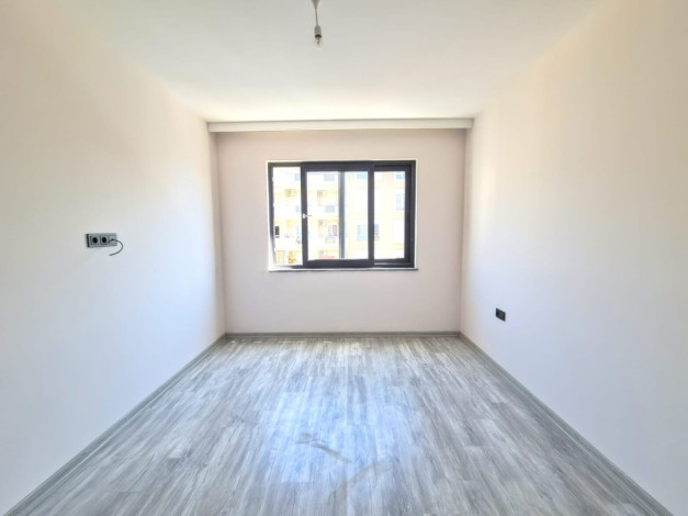 Четырехкомнатная квартира с красивым видом на море и горы в Махмутлар, 180 м2 - Ракурс 11