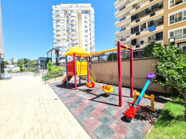 Четырехкомнатная квартира с красивым видом на море и горы в Махмутлар, 180 м2 - Ракурс 16