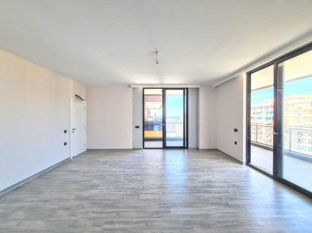 Четырехкомнатная квартира с красивым видом на море и горы в Махмутлар, 180 м2 - Ракурс 23