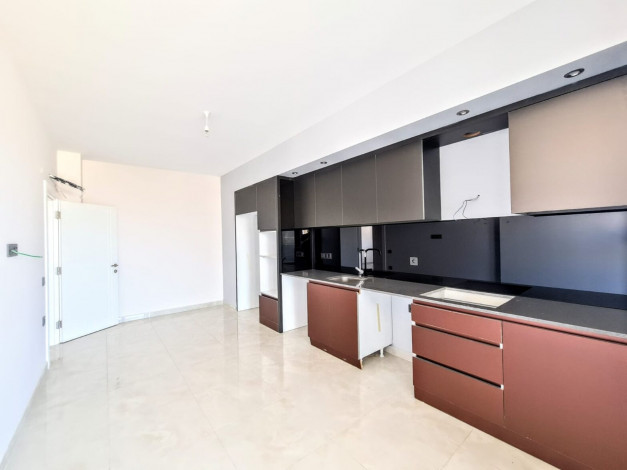 Четырехкомнатная квартира с красивым видом на море и горы в Махмутлар, 180 м2 - Ракурс 27