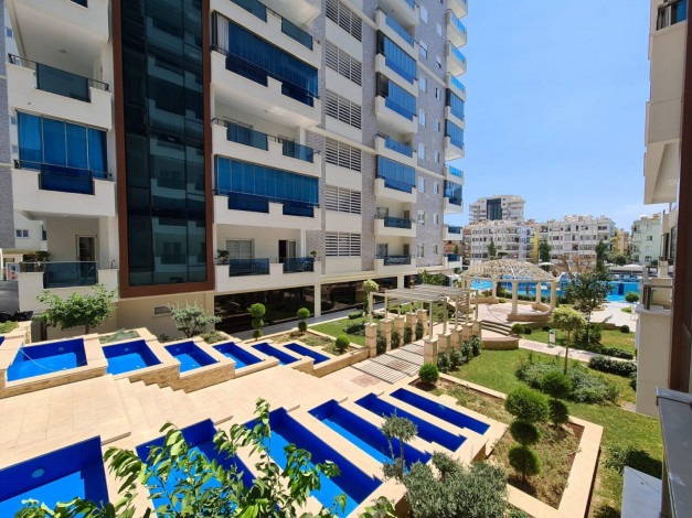 Апартаменты 2+1 в 250 метрах от моря в Махмутлар, 110 м2 - Ракурс 10