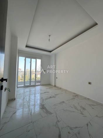 Квартира 2+1 с видом на море и горы, 75 кв.м. в Махмутларе - Ракурс 6