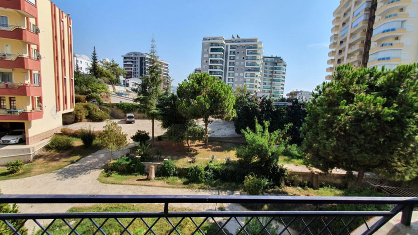 Бюджетная квартира 2+1 в престижном районе Оба, 110 м2 - Ракурс 9