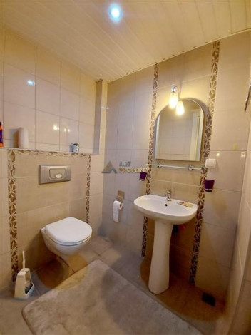 Меблированная трехкомнатная квартира в центре города в Аланье, 200 м2 - Ракурс 5