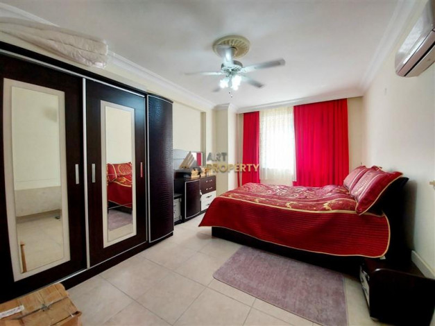 Меблированная трехкомнатная квартира в центре города в Аланье, 200 м2 - Ракурс 12