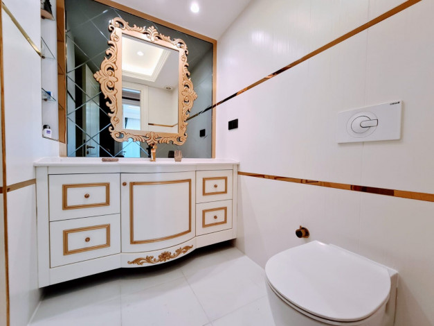 Трехкомнатная квартира с видом на море в шикарном комплексе премиум класса в районе Махмутлар, 100 м2 - Ракурс 9