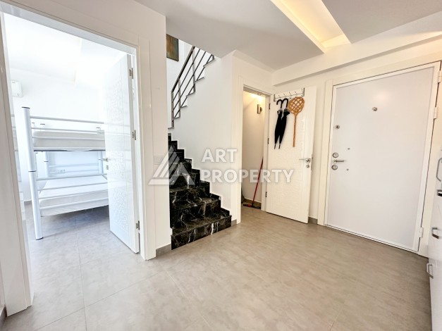 Светлый дуплекс 4+1 под ВНЖ в районе Оба, 250 кв.м. - Ракурс 18