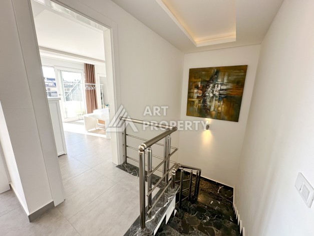 Светлый дуплекс 4+1 под ВНЖ в районе Оба, 250 кв.м. - Ракурс 29