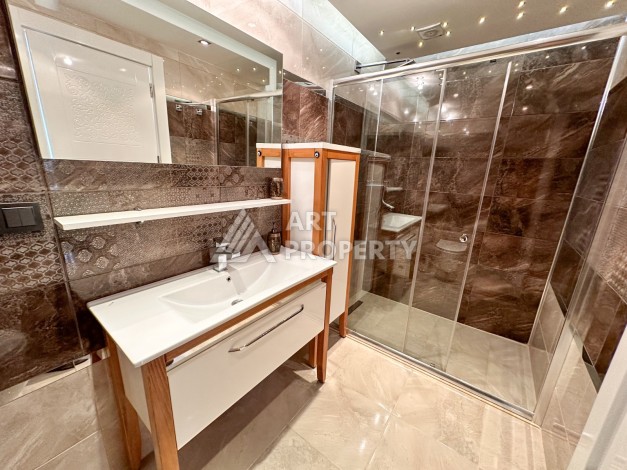 Светлый дуплекс 4+1 под ВНЖ в районе Оба, 250 кв.м. - Ракурс 55