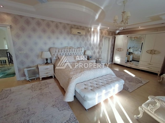 Вилла 4+1 с видом на море в престижном комплексе, 513 кв.м. в Конаклы - Ракурс 10