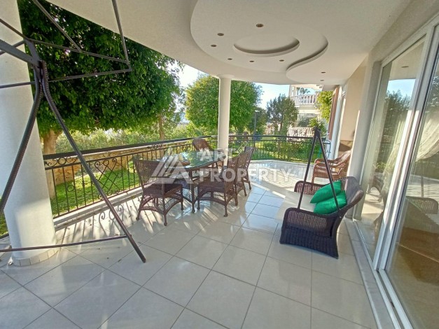 Вилла 4+1 с видом на море в престижном комплексе, 513 кв.м. в Конаклы - Ракурс 28