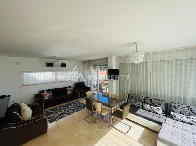 Вилла 3+1 с частным бассейном, 200 кв.м. Конаклы, Алания. - Ракурс 11