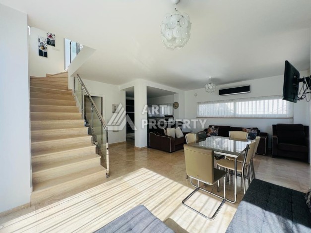 Вилла 3+1 с частным бассейном, 200 кв.м. Конаклы, Алания. - Ракурс 15