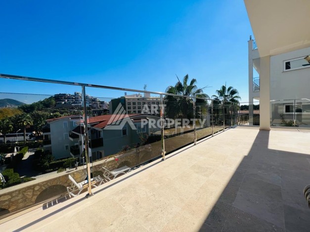 Вилла 3+1 с частным бассейном, 200 кв.м. Конаклы, Алания. - Ракурс 18