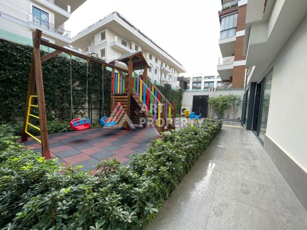 Двухкомнатная квартира в престижной резиденции, 50 кв.м. Центр, Алания - Ракурс 5