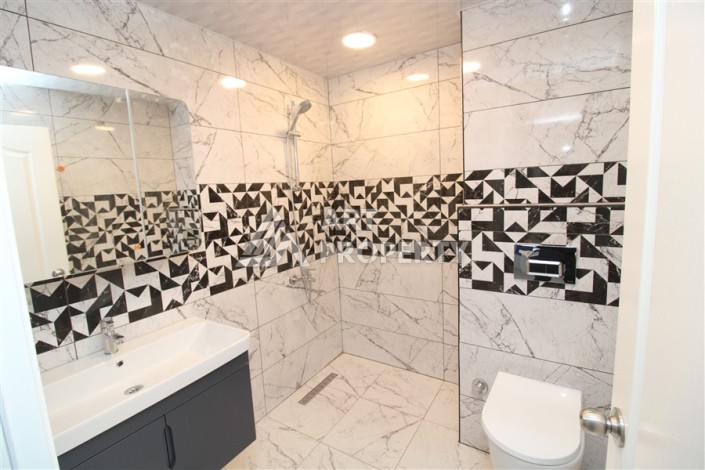 Квартира 2+1 в 250 метрах от моря в Махмутларе - Ракурс 16