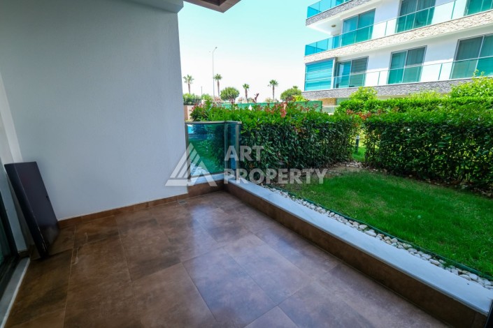 Комфортабельные апартаменты 1+1 с садом, 80 кв.м.. Первая береговая линия в Кестеле. - Ракурс 17