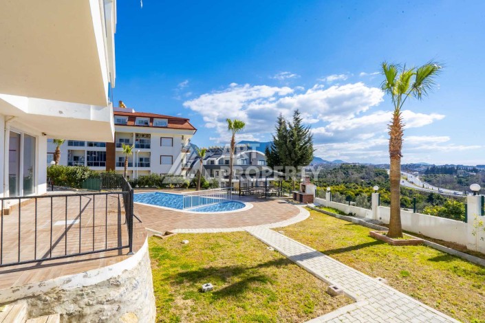 Квартира 2+1 с гардеробной в районе Оба, 150 кв.м. - Ракурс 2