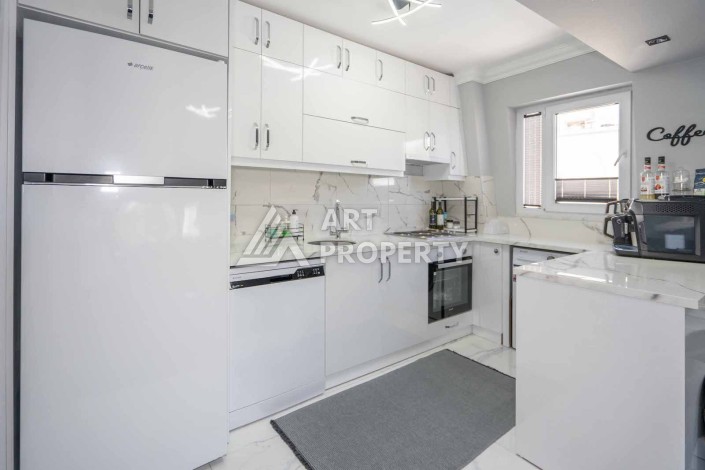 Меблированная квартира 1+1 в 200 метрах от моря в Оба - Ракурс 12