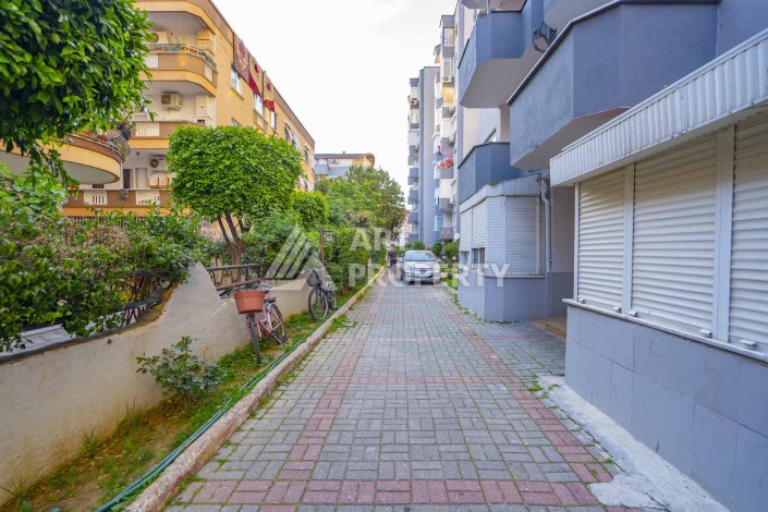 Трехкомнатная квартира 95 кв.м. в 550 метрах от моря в районе Оба - Ракурс 3