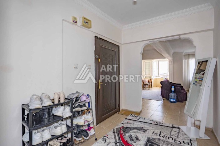 Трехкомнатная квартира 95 кв.м. в 550 метрах от моря в районе Оба - Ракурс 7