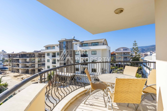 Двухуровневая квартира 4+1 в районе Оба, 800 метров от моря - Ракурс 14