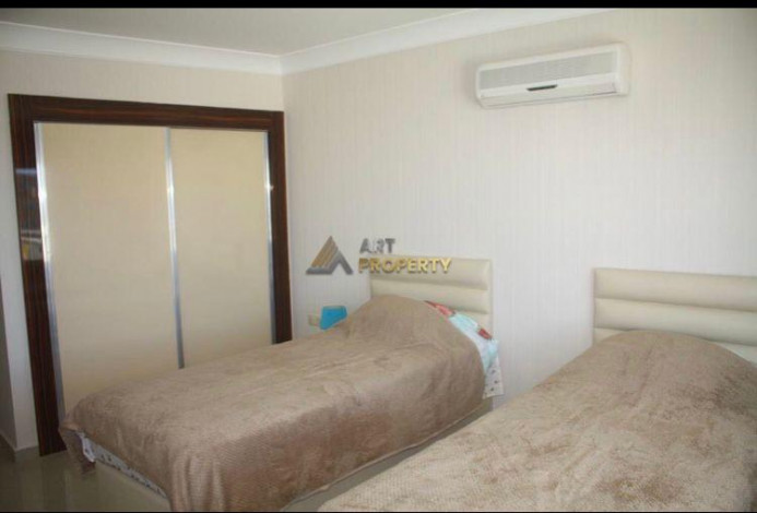 Трехкомнатная квартира в хорошем комплексе вблизи моря, 110 м2 - Ракурс 3