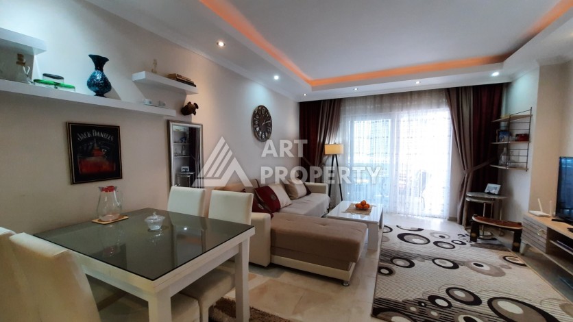 Просторная меблированная квартира 1+1 в 350 метрах от моря в Махмутларе. - Ракурс 4