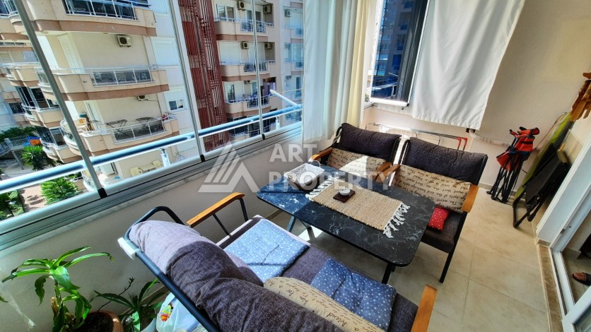 Просторная меблированная квартира 1+1 в 350 метрах от моря в Махмутларе. - Ракурс 7