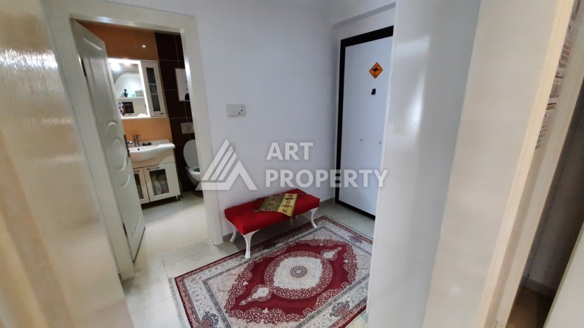 Просторная меблированная квартира 1+1 в 350 метрах от моря в Махмутларе. - Ракурс 8