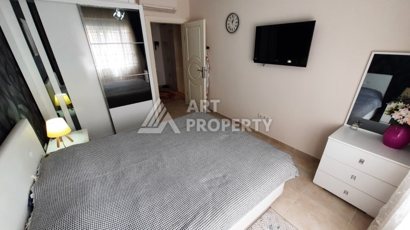 Просторная меблированная квартира 1+1 в 350 метрах от моря в Махмутларе. - Ракурс 17