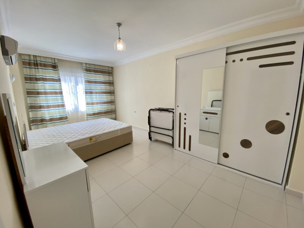 Просторная двухкомнатная квартира с мебелью и техникой, Махмутлар, Алания, 60м2 - Ракурс 6