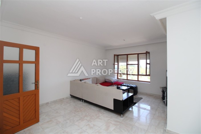 Вилла 3+1 с видом на море и крепость в Каргыджаке, 140 кв.м. - Ракурс 6