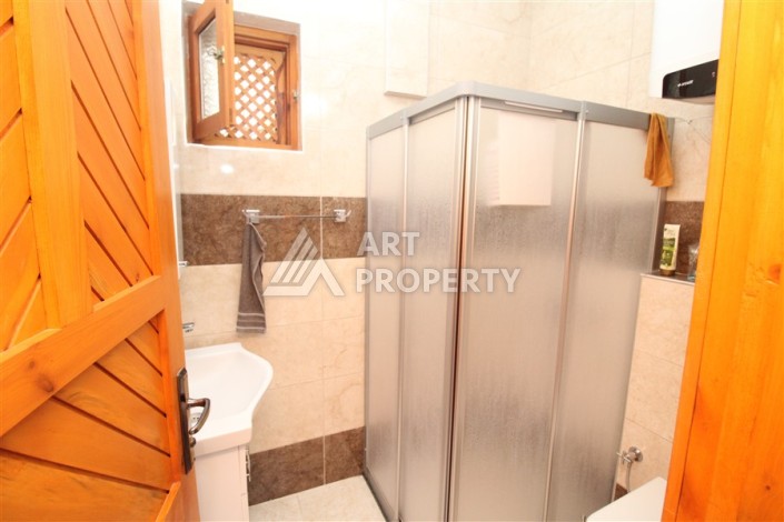 Вилла 3+1 с видом на море и крепость в Каргыджаке, 140 кв.м. - Ракурс 13