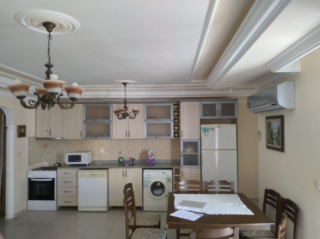 Квартира 2+1 вблизи Средиземного моря в центре Махмутлар, 125 м2 - Ракурс 15