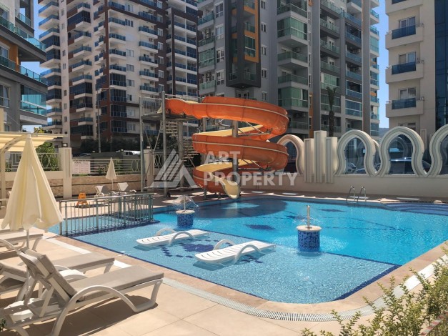 Квартира 1+1 в престижном ЖК, 56 кв.м. Махмутлар, Алания. - Ракурс 2