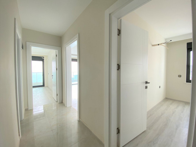 Шикарная квартира на первой береговой линии в Махмутларе, Алания, 85 м2 - Ракурс 15