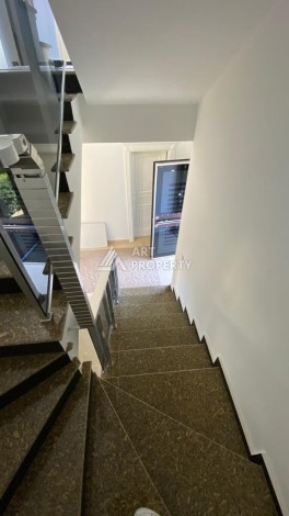 Вилла 3+1 под ВНЖ в Конаклы. До моря 300 м. - Ракурс 9